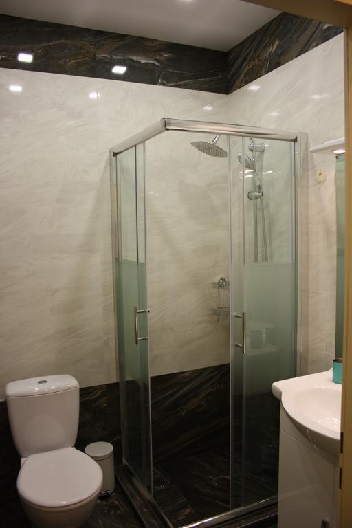 Pasettistrasse 31 Apartment Wina Bagian luar foto
